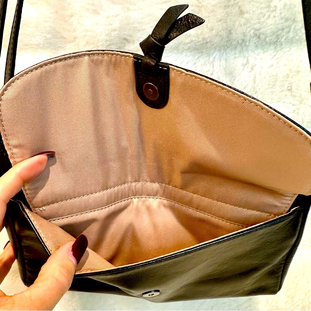 THE SAK LEATHER CROSSBODY - Picture 8 of 13